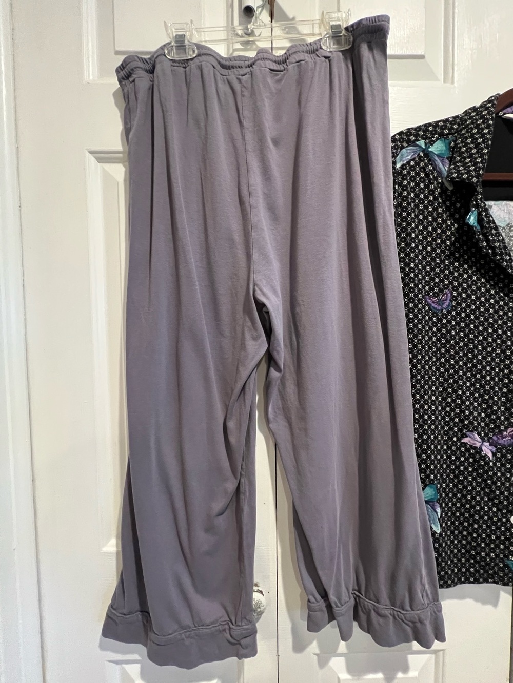 2 Pc PJ Set🦋Soma Black Button Down Top w 💜💙Accents & Gray Capri Lounge Pants - Picture 10 of 12